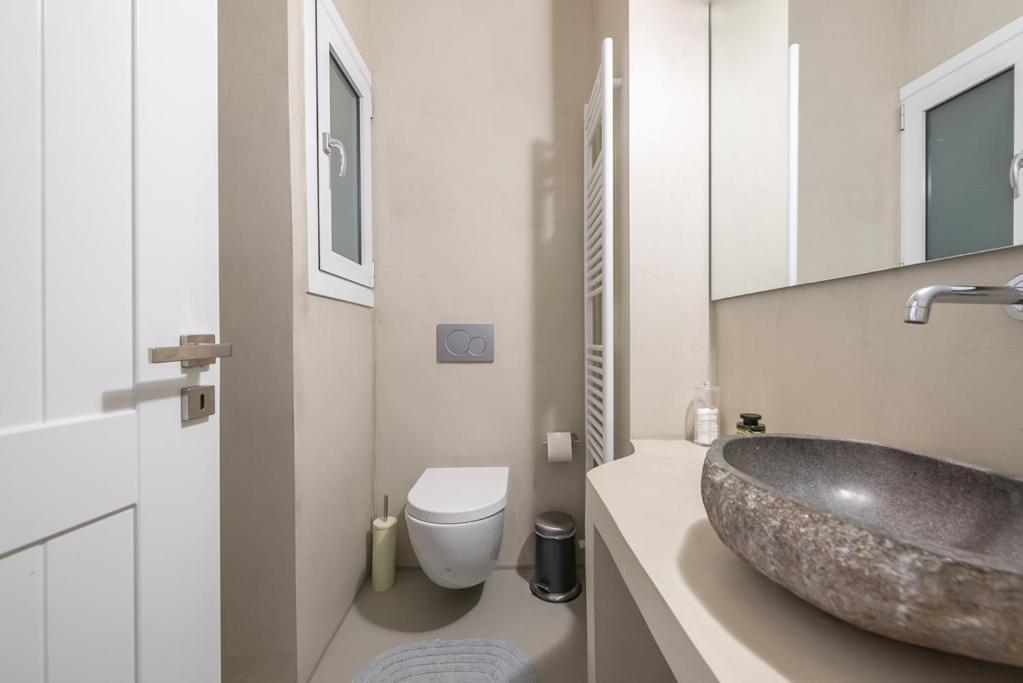 Pame Rentals - 2Bd & 2Ba Home, 4 Min To Acropolis Афины Экстерьер фото