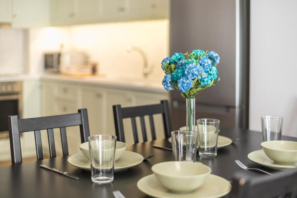 Pame Rentals - 2Bd & 2Ba Home, 4 Min To Acropolis Афины Экстерьер фото